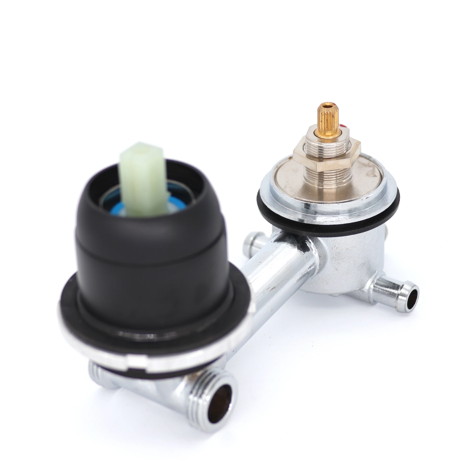 FAUCET WITH 3 GEARS CAB235 / MITIGEUR 3 VOIES CAB235 FAUCET WITH 3 GEARS CAB235 / MITIGEUR 3 VOIES CAB235