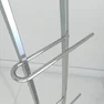 Porte serviette sur pied en métal avec 3 barres fixes